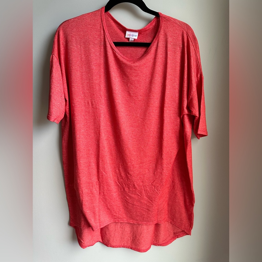 LuLaRoe Irma - Textured Reddish - Size Small